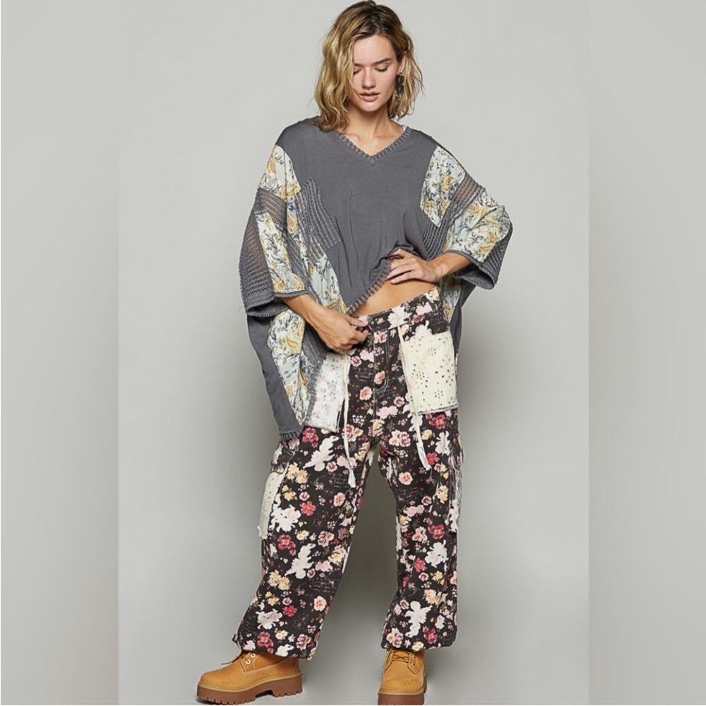 POL Charcoal Floral Patchwork Tunic - Picture 5 of 6